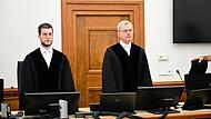 Landgericht Bamberg Raubüberfall Drogenmilieu Schusswaffe Messer Die Berufsrichter der Dritten Strafkammer des Landgerichtes Michael Hennemann und Johannes Tränkle (Vorsitz).