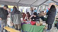 Viel los war beim Jubiläumsfest im Mönchshof am Stand des Gartenbau-Kreisverbands Kulmbach.