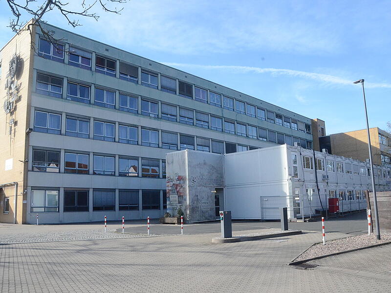 Der Abriss der staatlichen Lorenz-Kaim-Berufsschule steht heuer  bevor.