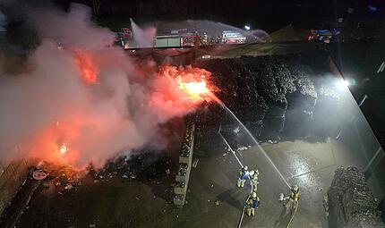 Großbrand in Lichtenfels bekämpft Großbrand in Lichtenfels bekämpft