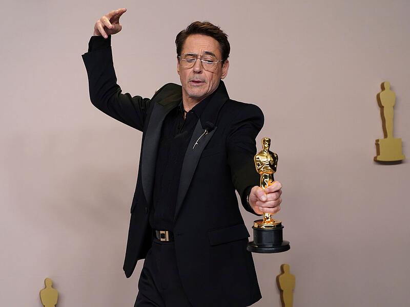 Robert Downey Jr. Robert Downey Jr.