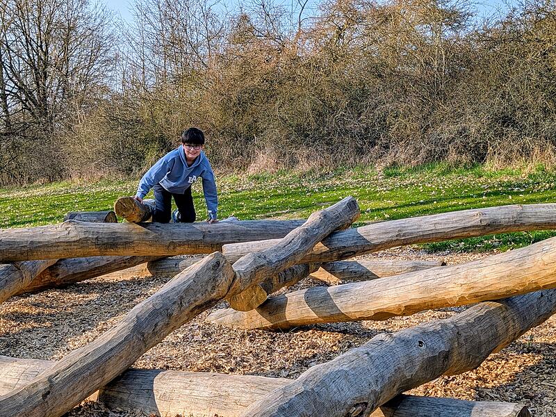Naturspielplatz in Scheuerfeld wieder zug&auml;nglich