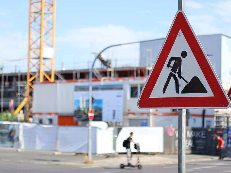 Bauruinen Franken Der wohl berühmteste Schandfleck Bambergs: die Atrium-Baustelle. Wie in der Domstadt gibt es in vielen weiteren Kommunen derlei Problembaustellen. Woran das liegt – und wieso die Rathäuser so machtlos sind.