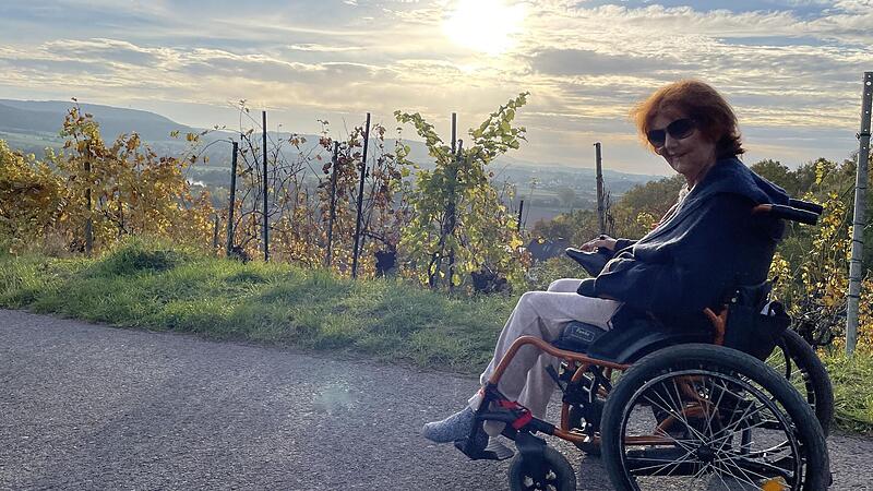 Mit dem Rollstuhl auf Wanderschaft: der Abt-Degen-Steig als Versuchsstrecke