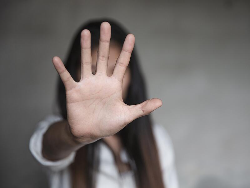 Die Gewalt gegen Frauen und M&auml;dchen nimmt zu, gleichzeitig bleibt die Lage vieler Frauenh&auml;user in Deutschland prek&auml;r. Wie sich die Lage im Landkreis Forchheim zeigt und wie die Politik reagieren will.