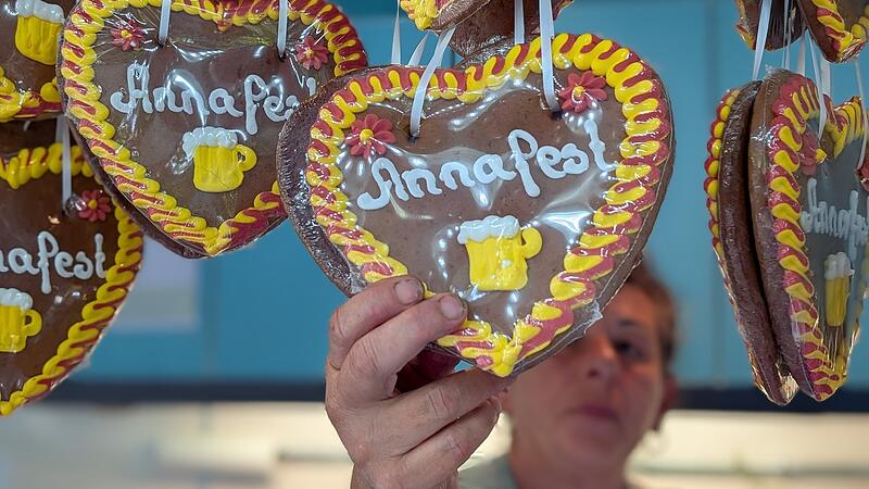 Alle Jahre wieder ruft eines der beliebtesten Volksfeste Nordbayerns in den Forchheimer Kellerwald: Welche Infos es &uuml;ber das diesj&auml;hrige Annafest bislang gibt &ndash; die &Uuml;bersicht.