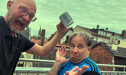 Neue Folge im Rh&ouml;ner Fu&szlig;ball-Podcast Du Holz