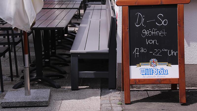 Ab 22 Uhr haben die meisten Restaurants geschlossen. In der Zeit des Kissinger Sommers wird das zum Problem. Doch es gibt L&ouml;sungsans&auml;tze.