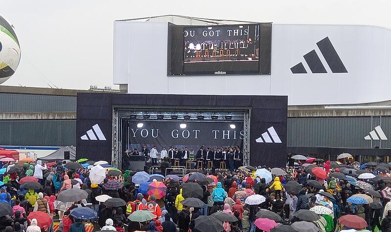 Die Nationalmannschaft in Herzogenaurach Die Nationalmannschaft in Herzogenaurach