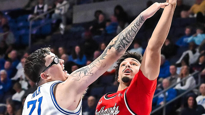 Baskets-Neuzugang Brendan Terry (rechts) war in den vergangenen beiden Spielzeiten für die University of Southeast Missouri tätig. Baskets-Neuzugang Brendan Terry (rechts) war in den vergangenen beiden Spielzeiten für die University of Southeast Missouri tätig.