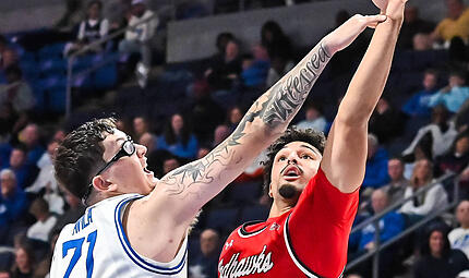 Baskets-Neuzugang Brendan Terry (rechts) war in den vergangenen beiden Spielzeiten f&uuml;r die University of Southeast Missouri t&auml;tig.