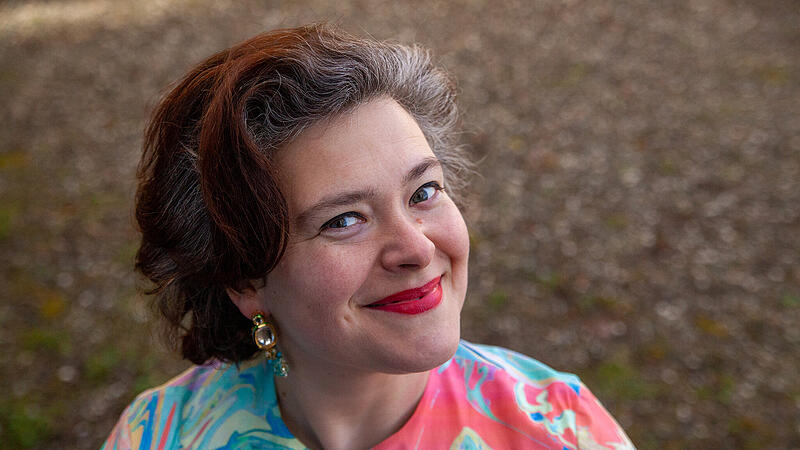 Nora Gomringer hat den Berganza-Preis 2024 vom Kunstverein Bamberg bekommen