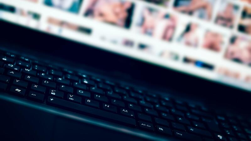 Laut der Generalstaatsanwaltschaft Bamberg steigen die Fallzahlen bei kinderpornografischen Straftaten. Zuletzt haben die Staatsanw&auml;lte einen Ex-Richter &uuml;berf&uuml;hrt, der sich Dateien auch aus Strafakten beschafft hatte.