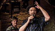 Max Mutzke gestaltete das Abschlusskonzert beim Jubiläums-Festival „It’z Jazz“ in Coburg.