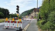 Auf der B 85 in Kronach ist auf H&ouml;he der Maschinenfabrik Weber die Stra&szlig;e momentan nur einspurig befahrbar.