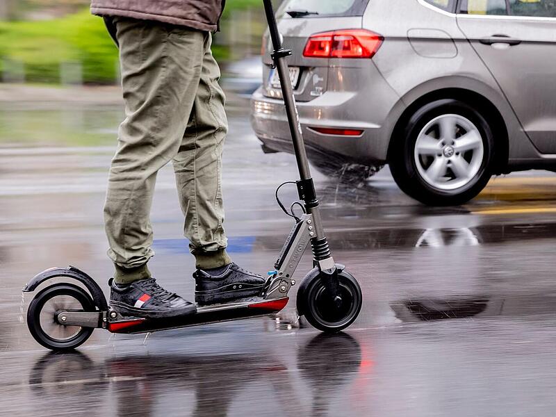 17-J&auml;hriger fl&uuml;chtet mit E-Scooter vor Polizei in Bamberg