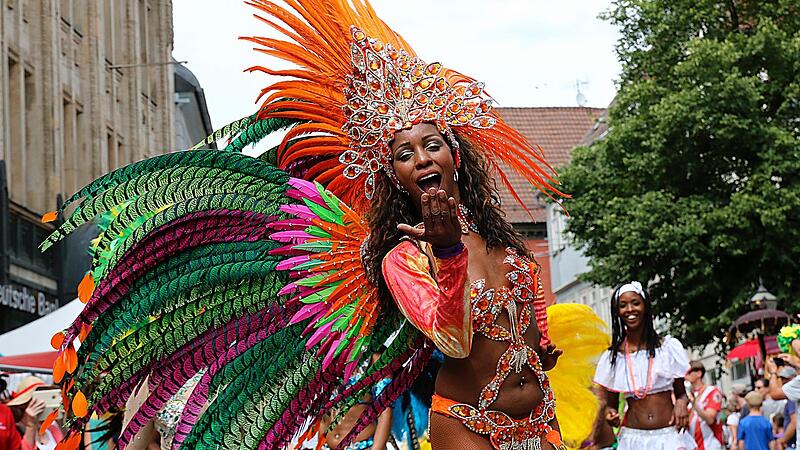 Das Coburger Samba-Festival ist inzwischen das größte Samba-Festival außerhalb von Brasilien. Das Coburger Samba-Festival ist inzwischen das größte Samba-Festival außerhalb von Brasilien.