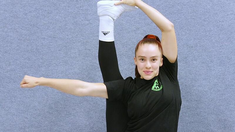 Laura Luthardt ist Cheerleaderin biem FC Haarbrücken und wurde in den Bundeskadar aufgenommen. Laura Luthardt ist Cheerleaderin biem FC Haarbrücken und wurde in den Bundeskadar aufgenommen.