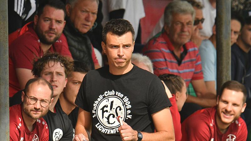 War nach der ersten Saisonniederlage bedient: Lichtenfels-Trainer Stefan Dietz. War nach der ersten Saisonniederlage bedient: Lichtenfels-Trainer Stefan Dietz.