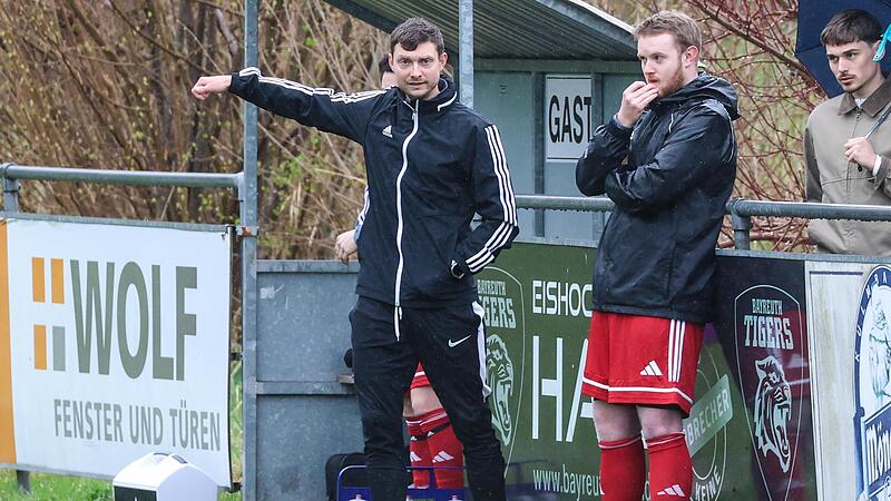 Wei&szlig;enbrunns Trainer Sebastian Treusch wird wohl auch in der n&auml;chsten Saison f&uuml;r die SG Theisenort/Wei&szlig;enbrunn an der Linie stehen.