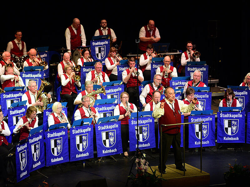 Thomas Besand (60) leitete zum 33. Mal seit 1992 das Neujahrskonzert der Stadtkapelle Kulmbach.