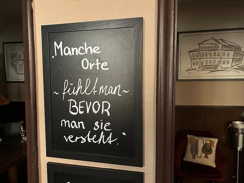 Traditionsreiches Restaurant in Coburg: Blick ins Innere der K&uuml;nstler-Klause.