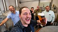 David Hertl freut sich, die Traditionsbrauerei weiterführen zu können.Forchheim & Fränkische Schweiz David Hertl freut sich, die Traditionsbrauerei weiterführen zu können.