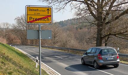 Die Staatsstraße zwischen Premich und Steinach soll grundlegend erneuert werden. Die Staatsstraße zwischen Premich und Steinach soll grundlegend erneuert werden.