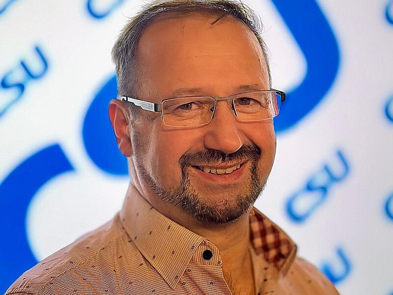 Bürgermeisterwahl GößweinsteinForchheim & Fränkische Schweiz Am 21. Juni kommt es in Gößweinstein zur Neuwahl des Bürgermeisters: Nur kurz nach Bekanntgabe des Kandidaten Georg Rodler wagt sich mit Dietmar Winkler ein erster Gegenkandidat aus der Deckung.