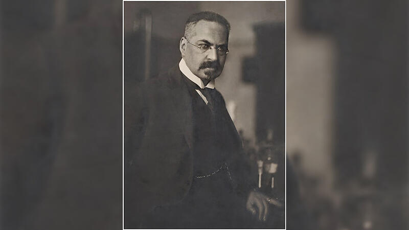 Julius Morgenroth Julius Morgenroth hat als Bakteriologe, Immunologe und Mitbegründer der antibakteriellen Chemotherapie bahnbrechende medizinische Arbeit geleistet, trotzdem ist sein wissenschaftliches Erbe in Vergessenheit geraten.