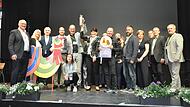 Dorferneuerungspreis in Hofheim: Die Gewinner des Europäischen Dorferneuerungspreises aus Stadtschlaining mit Wolfgang Borst, Vorsitzender der Hofheimer Allianz (links).
