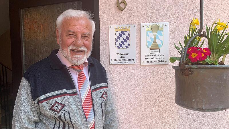 Eugen Albert vor seinem Haus an seinem 75. Geburtstag. Am Montag, 25. März, ist er im Alter von 76 Jahren verstorben. Am 30. März wäre er 77 Jahre alt geworden. Eugen Albert vor seinem Haus an seinem 75. Geburtstag. Am Montag, 25. März, ist er im Alter von 76 Jahren verstorben. Am 30. März wäre er 77 Jahre alt geworden.
