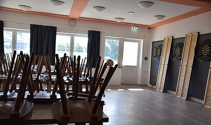 Viele Bilder: So sieht es jetzt in der Hermann-Söllner-Halle ausViele Bilder: So sieht es jetzt in der Hermann-Söllner-Halle aus Viele Bilder: So sieht es jetzt in der Hermann-Söllner-Halle ausViele Bilder: So sieht es jetzt in der Hermann-Söllner-Halle aus