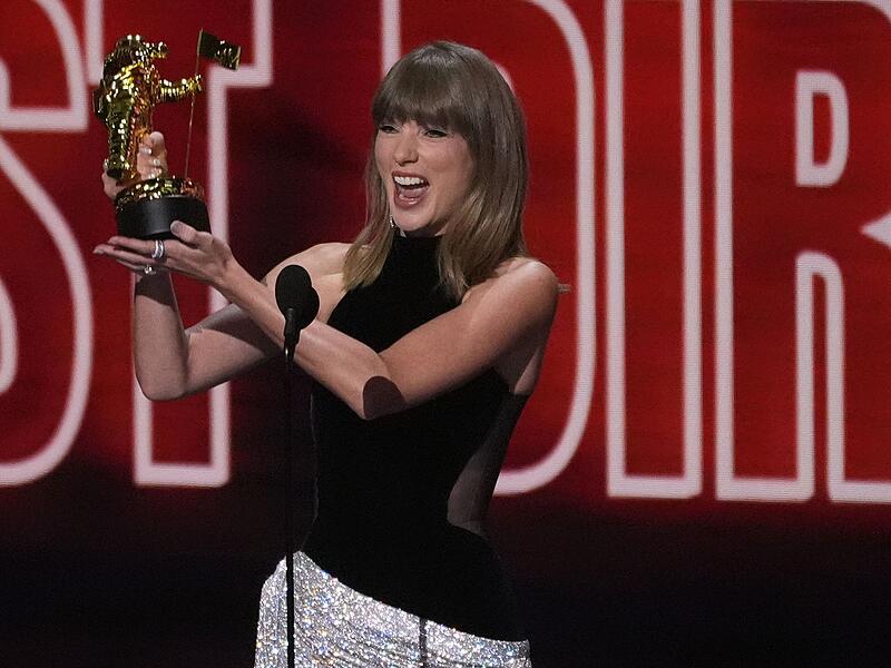 MTV Video Music Awards- Show