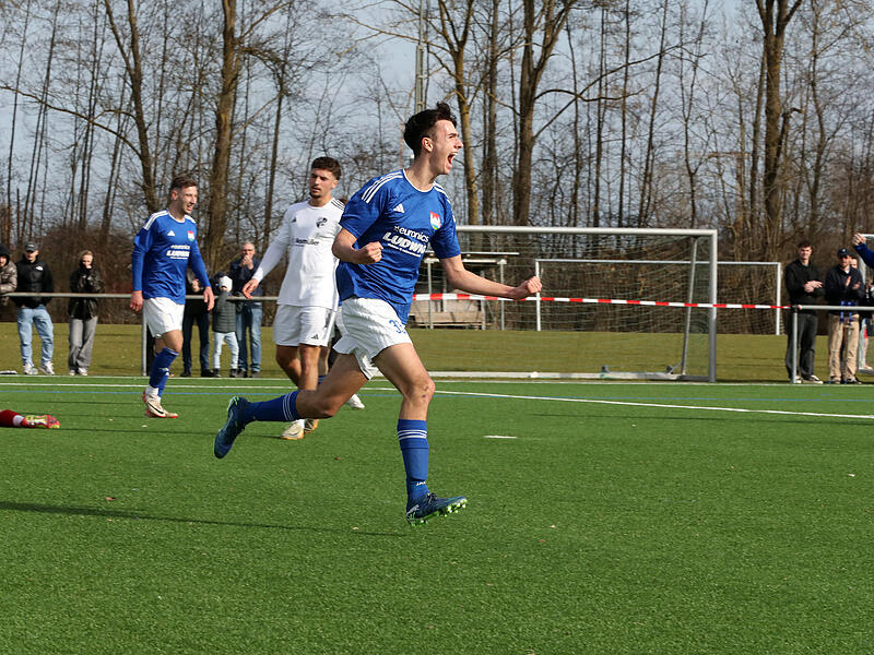 Nico Pl&auml;tzer ist der Senkrechtstarter des TSV Burgebrach. Kommende Saison st&uuml;rmt er f&uuml;r Jahn Forchheim.