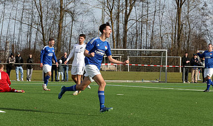 Nico Pl&auml;tzer ist der Senkrechtstarter des TSV Burgebrach. Kommende Saison st&uuml;rmt er f&uuml;r Jahn Forchheim.