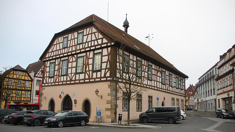 Das Rathaus in M&uuml;nnerstadtadt
