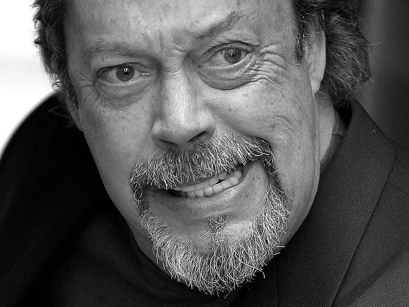 Tim Curry