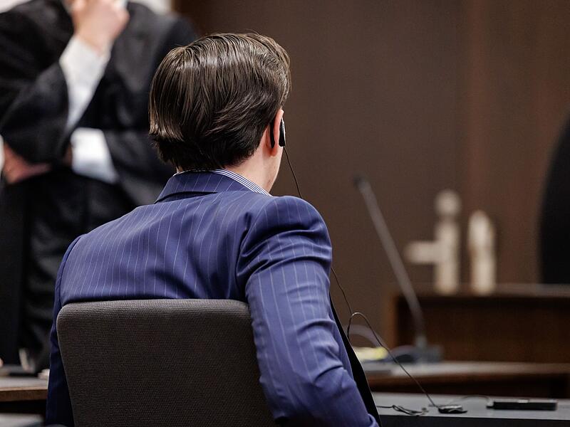 Mordprozess wegen t&ouml;dlicher Sch&uuml;sse bei Hochzeitsfeier