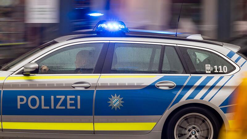 Polizei mit Blaulicht