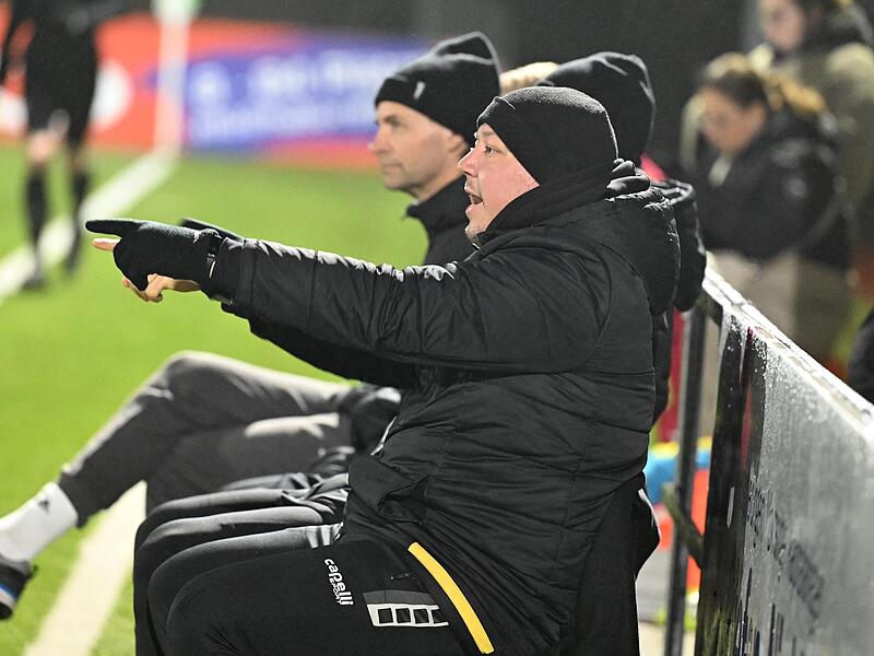 Bayreuth-Coach Lukas Kling freut sich, dass das Testspiel gegen die U23 des 1. FC Nürnberg auf Naturrasen stattfinden kann.