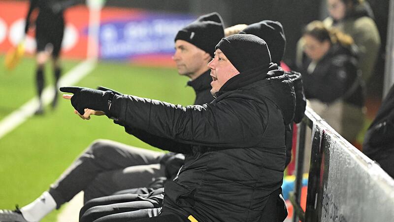 Bayreuth-Coach Lukas Kling freut sich, dass das Testspiel gegen die U23 des 1. FC Nürnberg auf Naturrasen stattfinden kann.