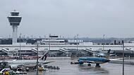 Nach Zwischenfall beim Start eines Flugzeugs von Air Vietnam Nach Zwischenfall beim Start eines Flugzeugs von Air Vietnam
