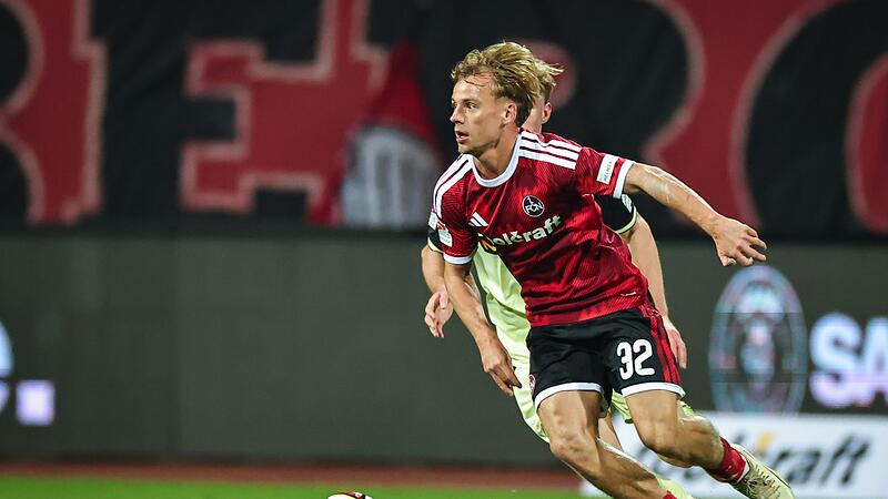1. FC Nürnberg - 1. FC Kaiserslautern 1. FC Nürnberg - 1. FC Kaiserslautern