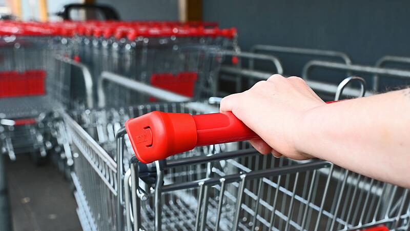 ifo-Konjunkturprognose – Konsumverhalten in Deutschland ifo-Konjunkturprognose – Konsumverhalten in Deutschland