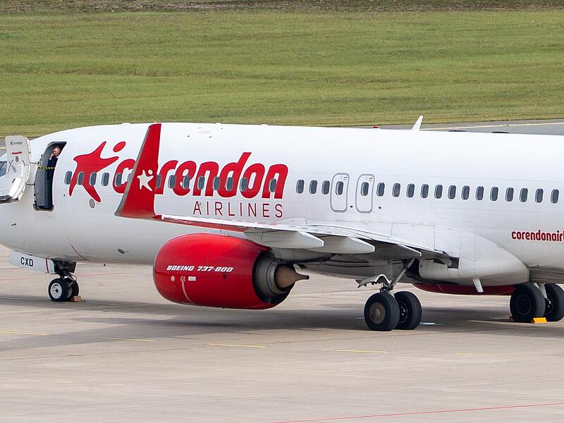 Das Flugzeug, aus dem der Alarm gekommen war, landete sicher in N&uuml;rnberg.News5/Lars Haubner