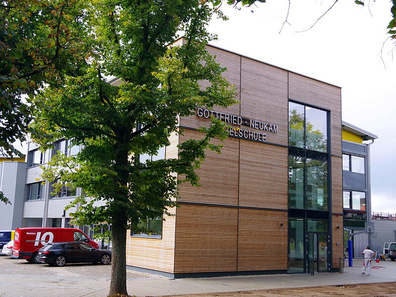 Gottfried-Neukam-Mittelschule