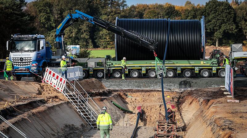 Erster Kabelverlegung bei SuedLink Erster Kabelverlegung bei SuedLink