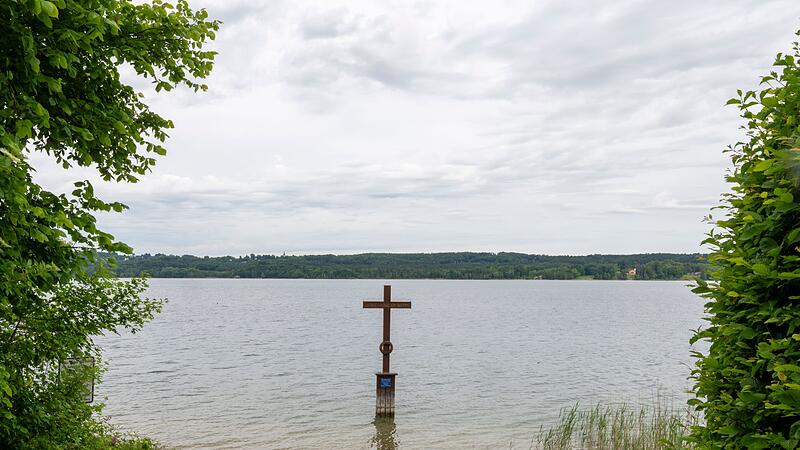 Kreuz im Starnberger See Kreuz im Starnberger See