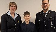 Neuaufnahme in die Jugendfeuerwehr: Franziska Hein (1. Kommandantin), Leif Leiber, Dominik Kutscher (1. Vorsitzender).
